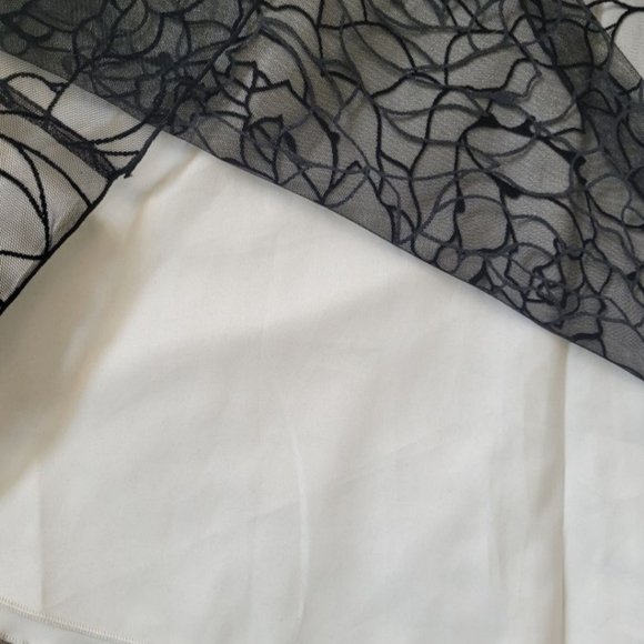 Double lined girls a-aline skirt - Picture 4 of 6